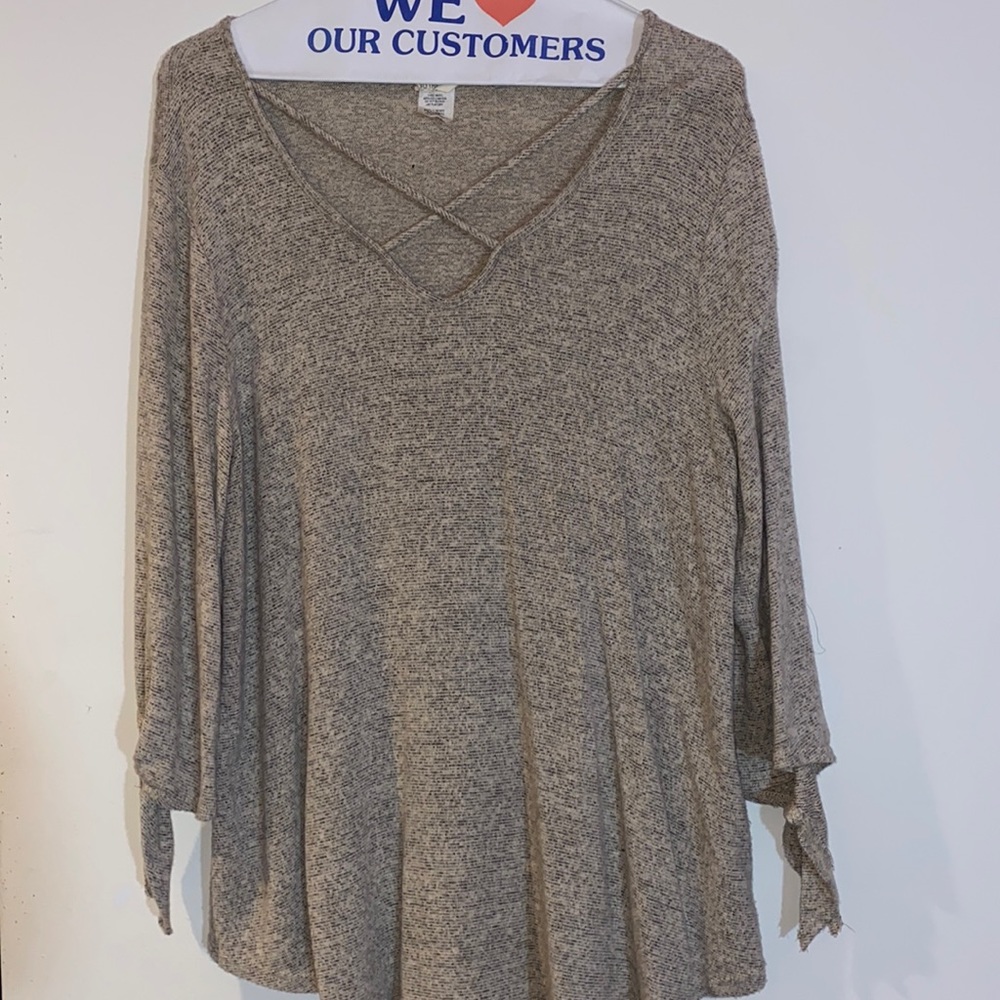 cute cross over long sleeve t shirt with bows
